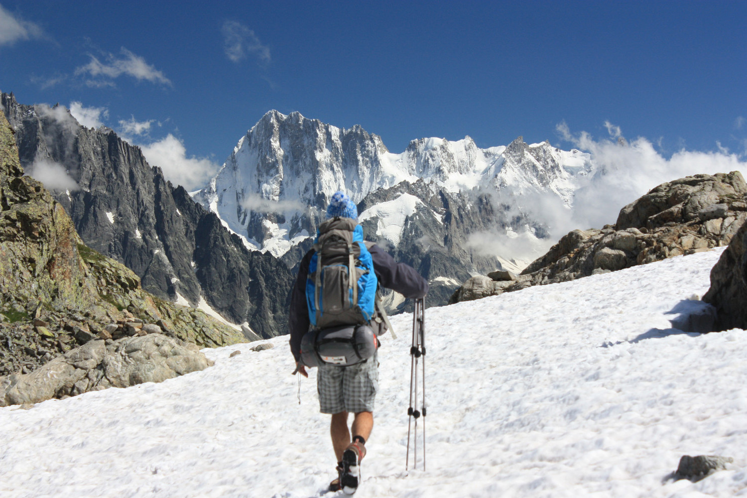 Droit vers les Grandes Jorasses