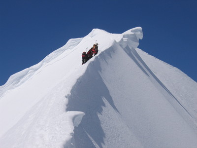 Arete terminale du Mönsch (voie normale) Arete terminale du Mönsch (voie normale)