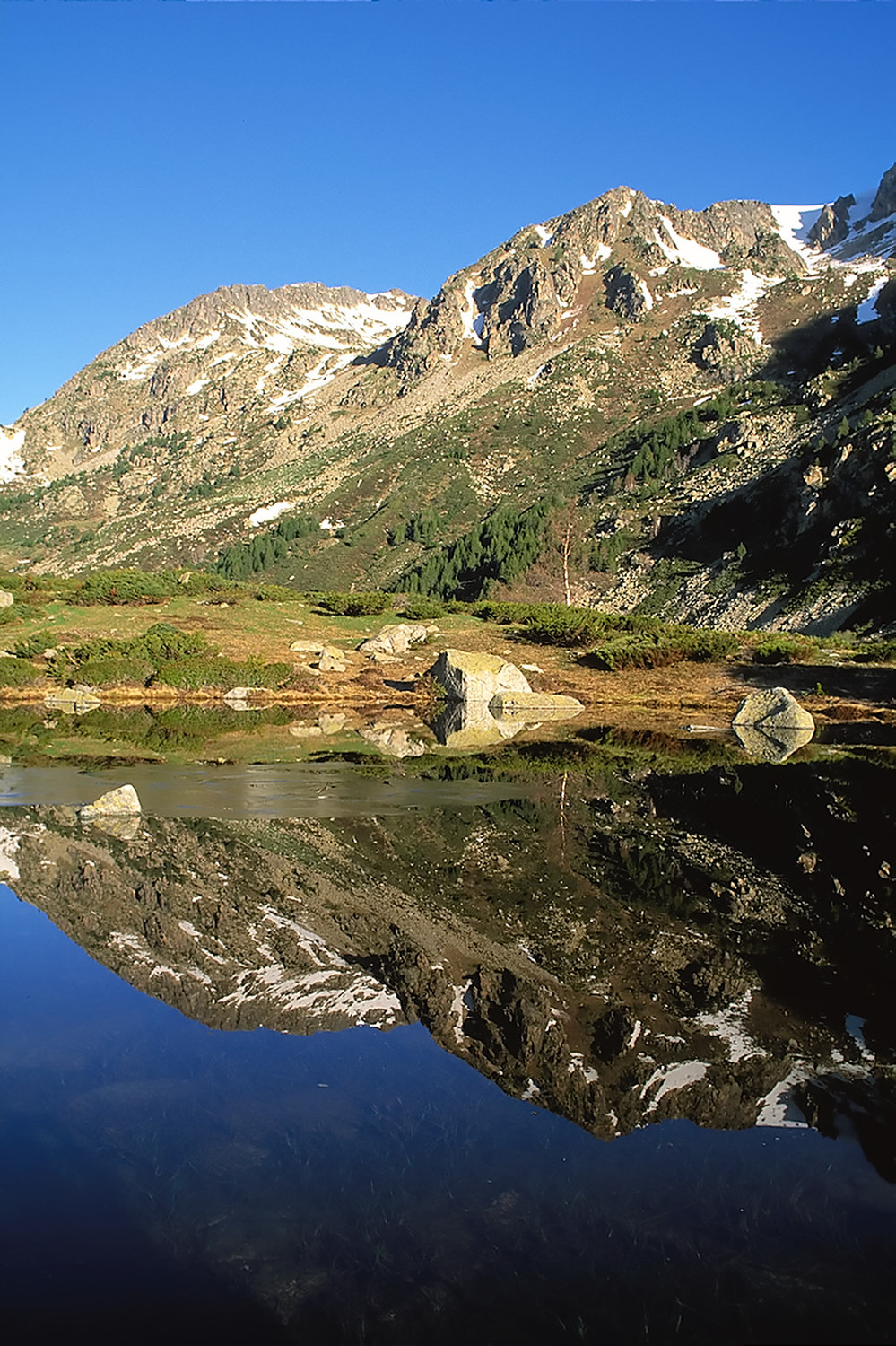 Estany Gros de Campcardos