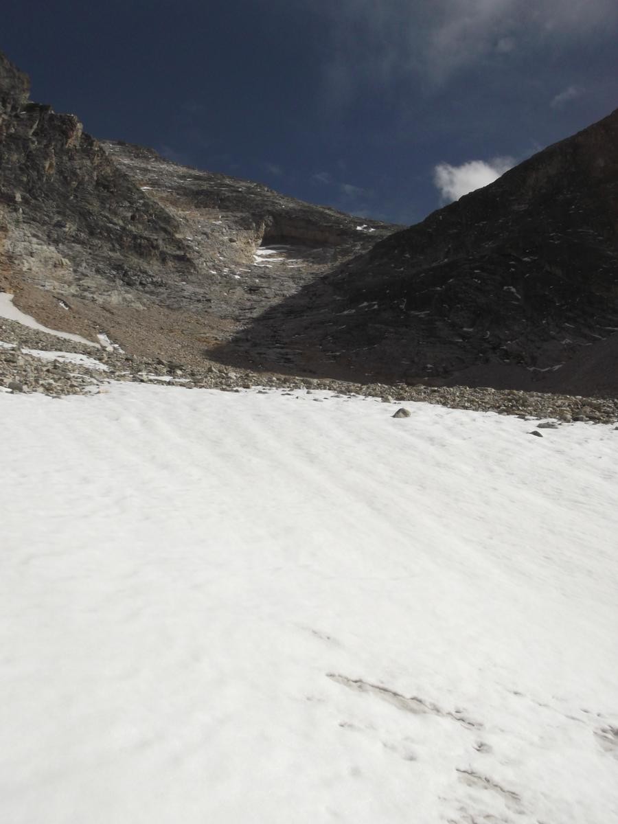 Névé dans le vallon