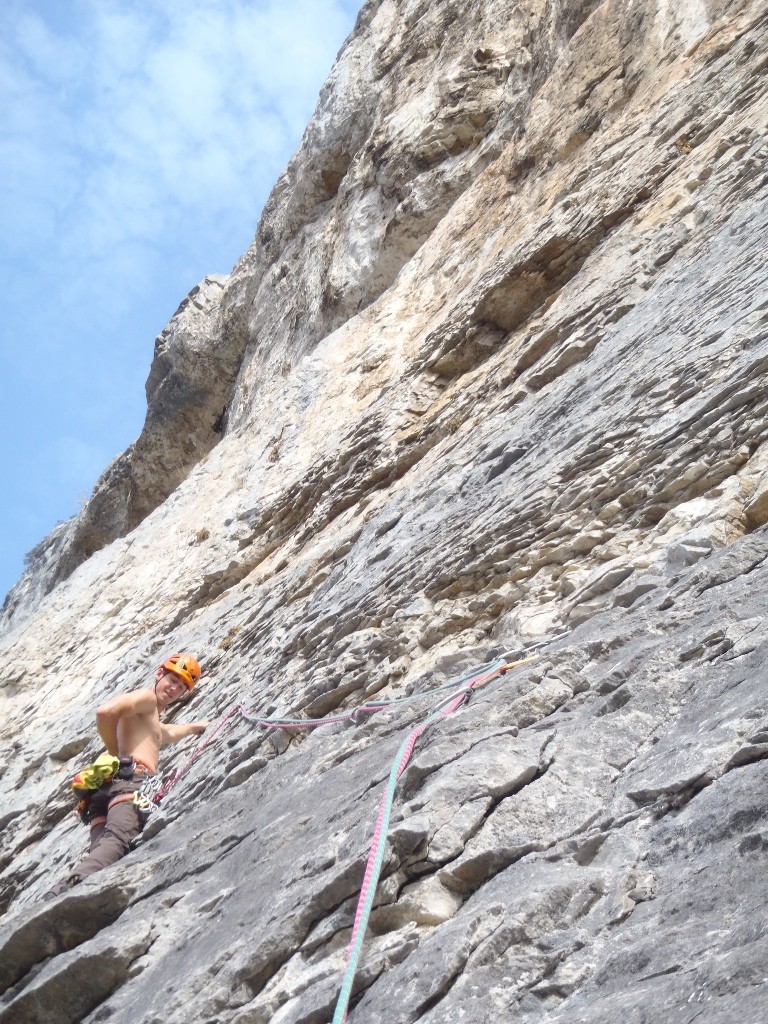 L1 - 6b+, rocher moyen