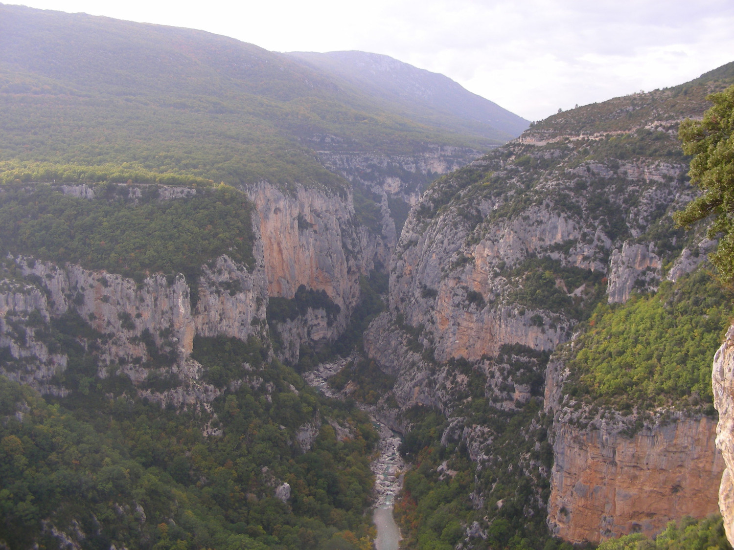 Les gorges du Verdon, vue du Tibet libre