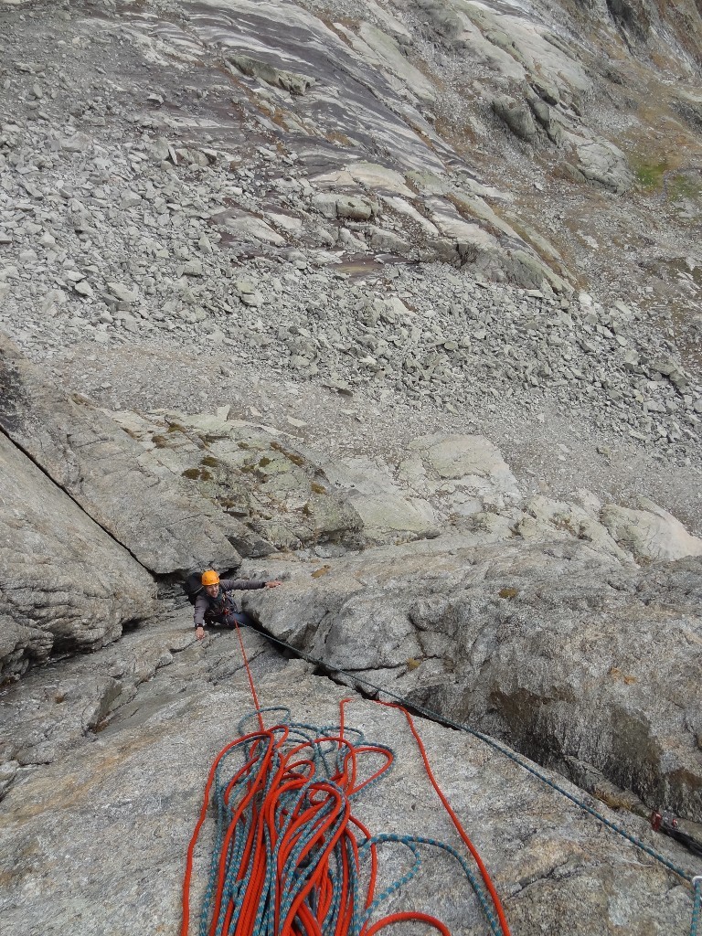 sur le bas du grand dièdre de la Madier, après le tunnel