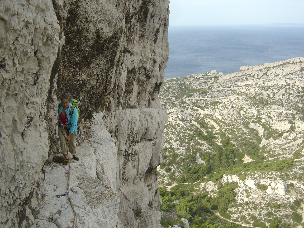 Sur le trottoir de L3