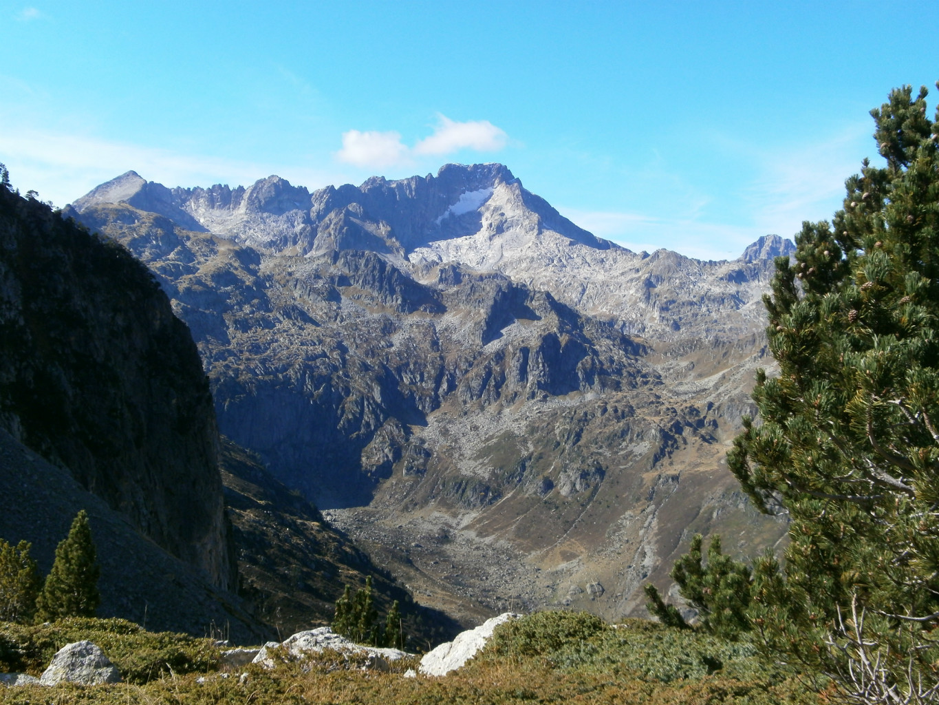 Bala¨tous depuis le lac Nère