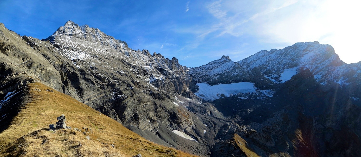 Tête à Pierre Grept - Grand Muveran depuis la descente du col des Chamois sur Plan Névé