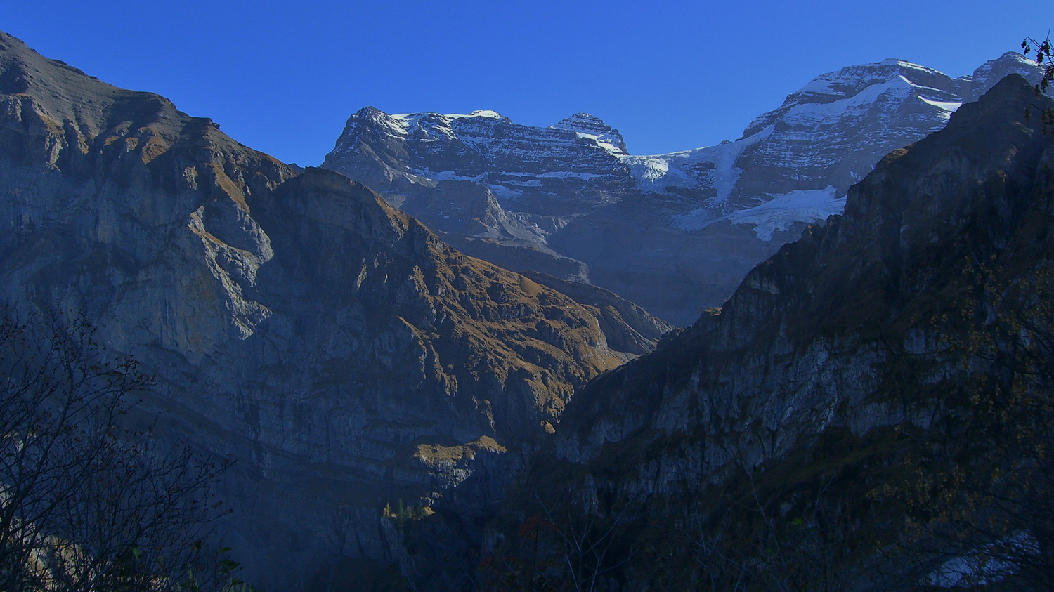 Tour des dents Blanches-en route vers le pas d'Encel