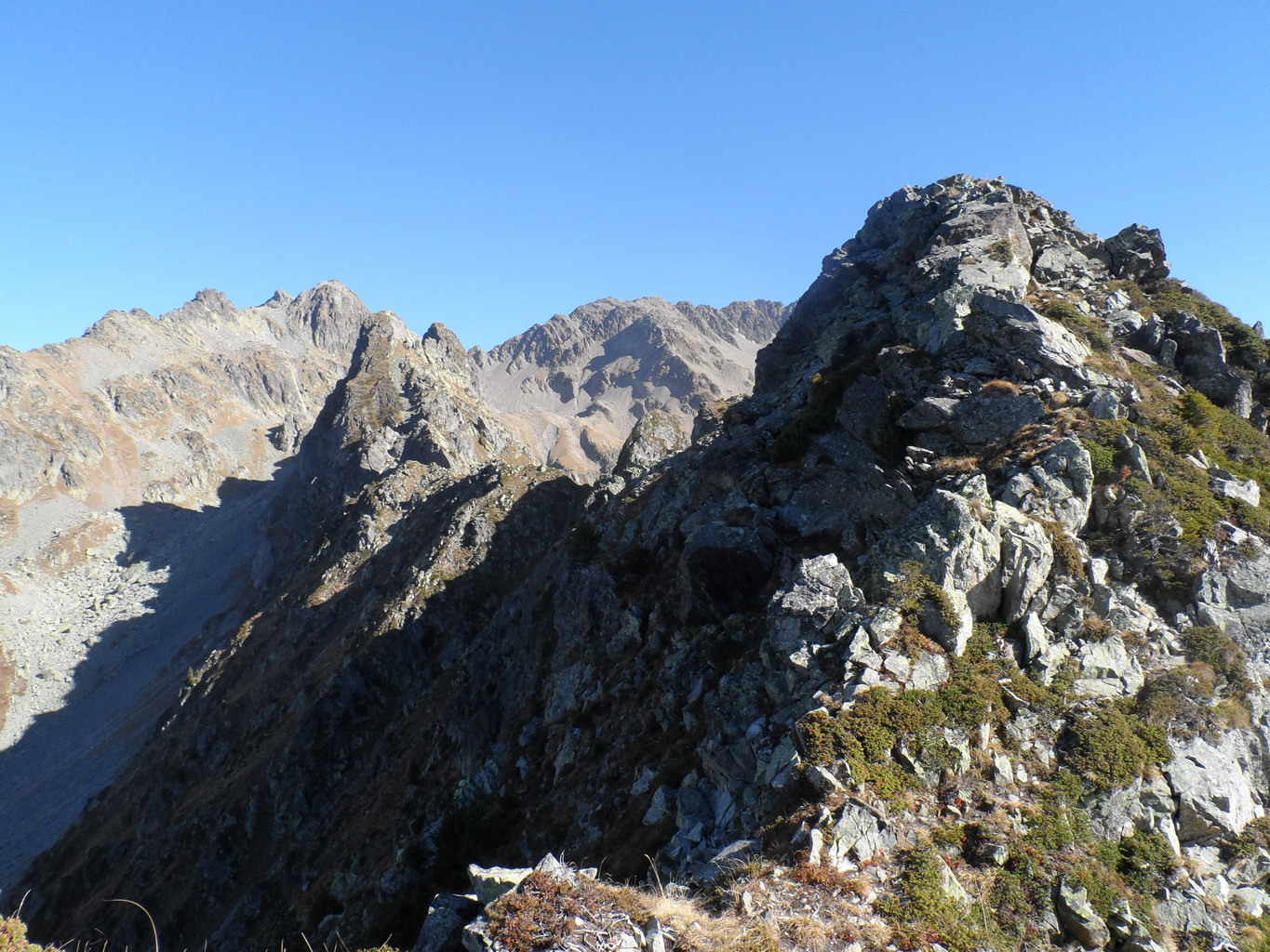 La crête du Pin vue depuis l'extrémité sud