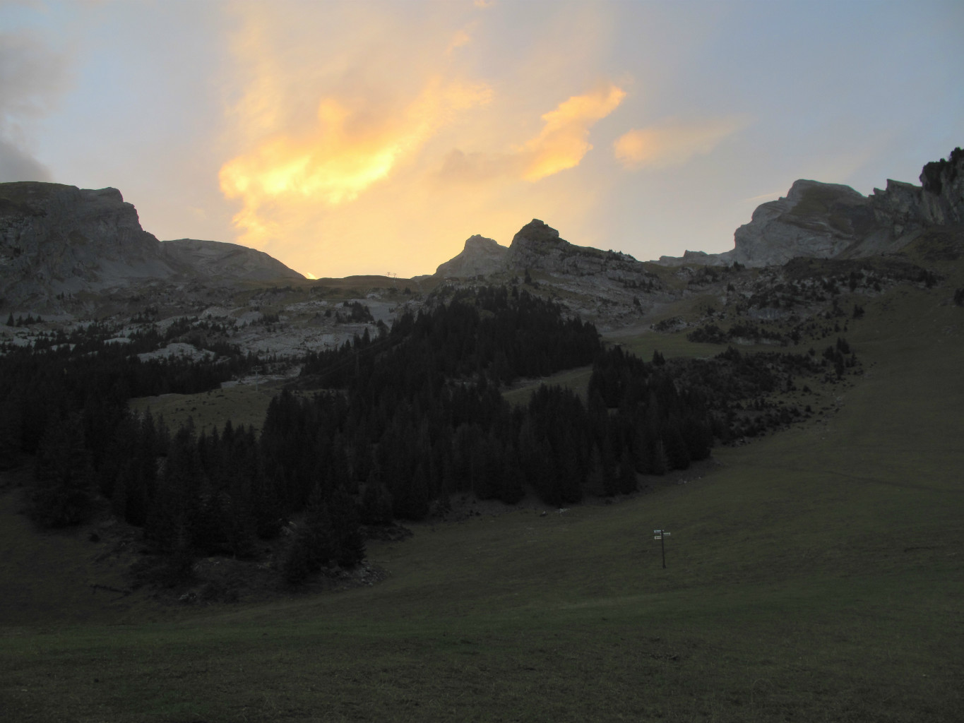 Feu sur les Aravis