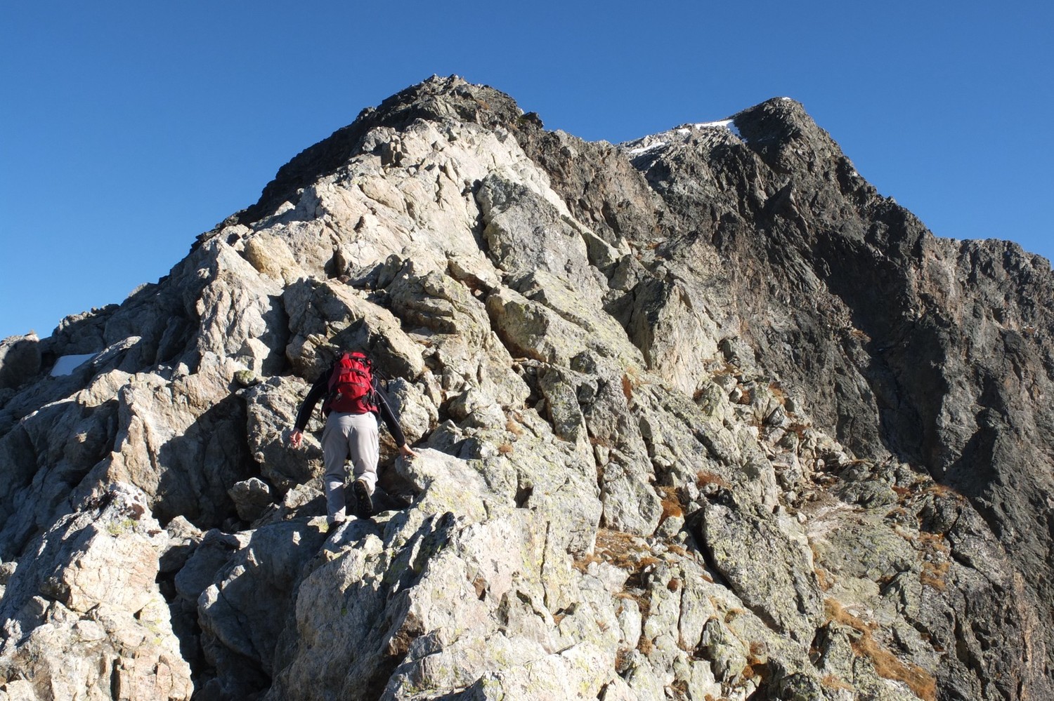Sur l'arête de la Tête de la Muraillette