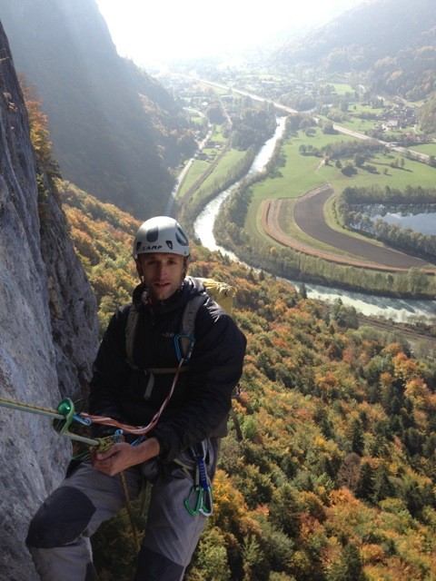 Falaise de Balme / Punk not dead / Descente en rappel