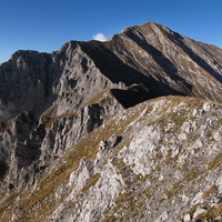 vetta dello Zucco dei Chignoli: luci del tramonto sul Grignone...