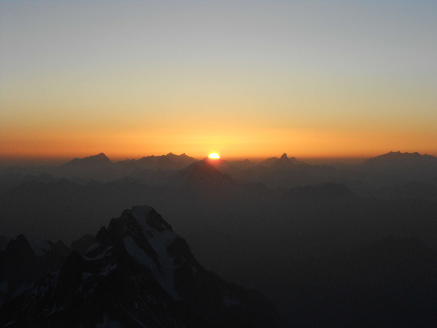 Le soleil et les 4000 swissss