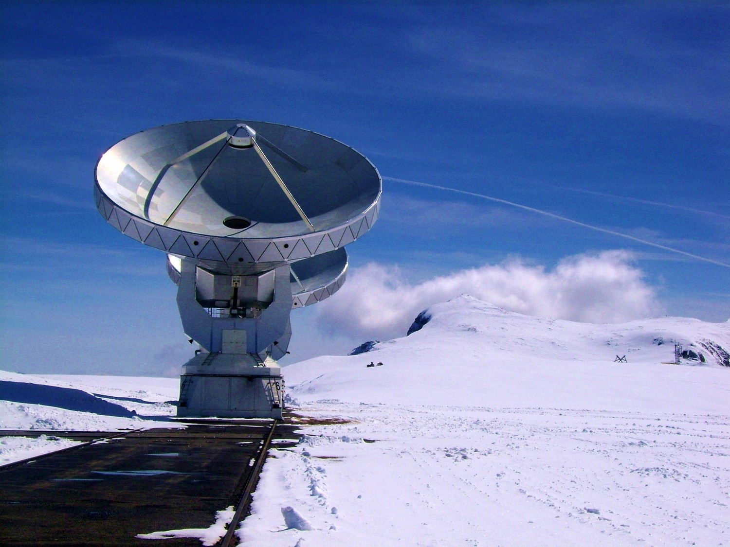 Les radiotéléscopes du plateau de Bure
