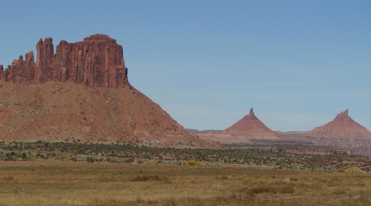 south six shooter peak au milieu