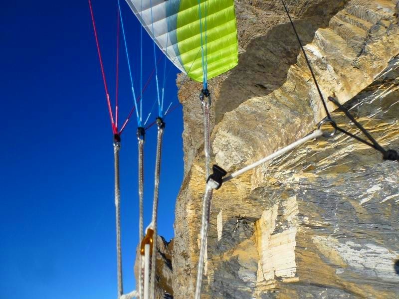 sous l'aiguille rouge de Varan, versant W