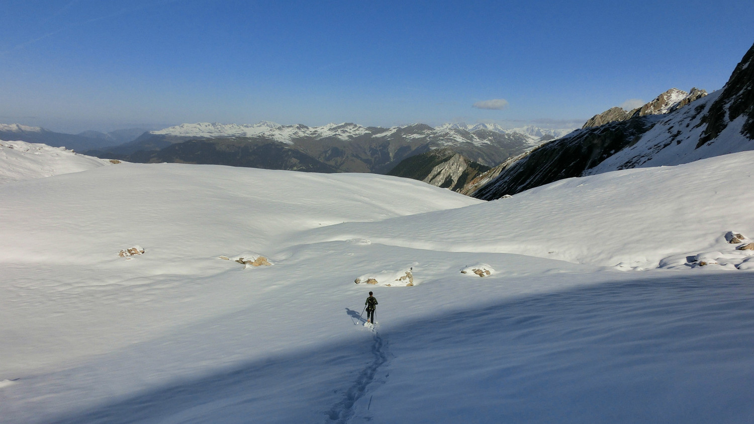 Portetta-Beaufortain depuis la montagne de la petite Val