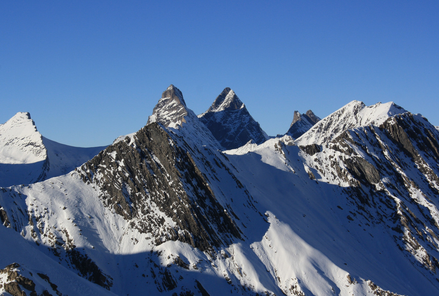 Les Aiguilles d'Arves se dévoilent