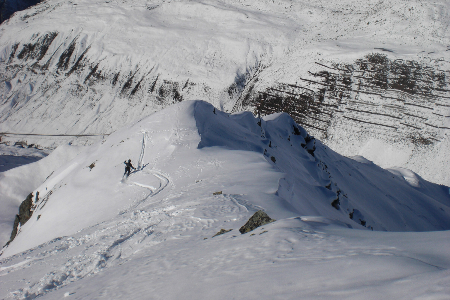 sur l'arête