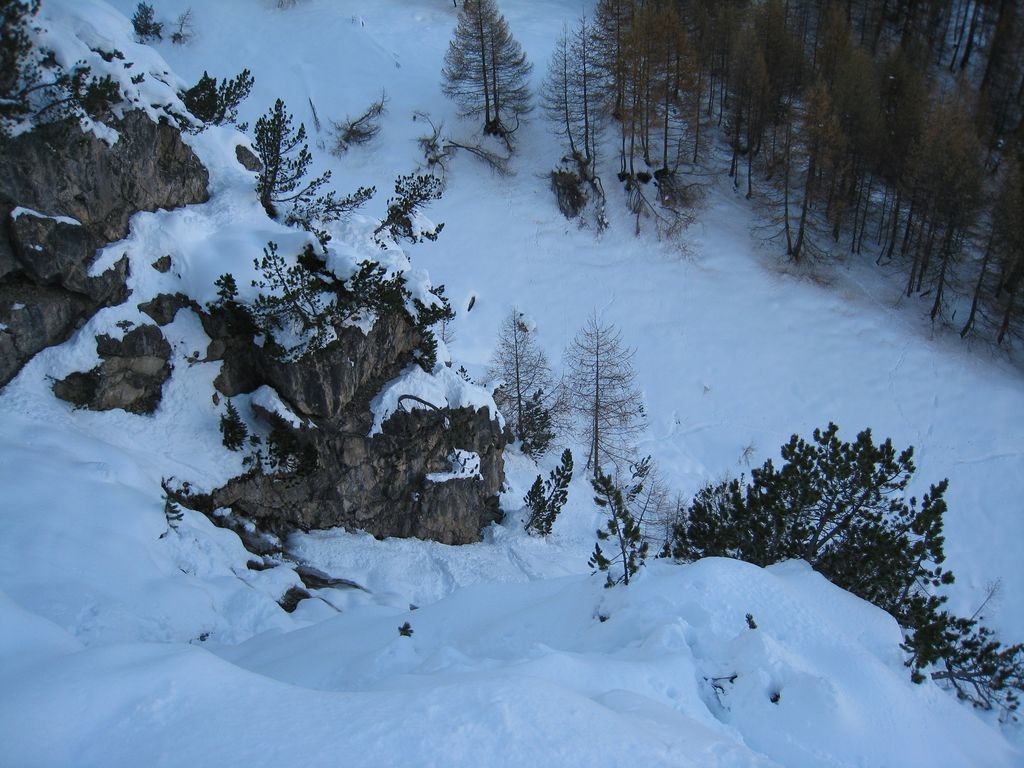 Vue plongeante sur l'itinéraire de montée