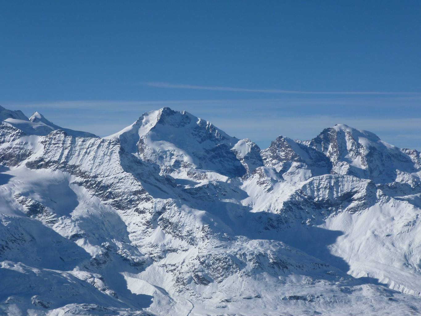 Piz Ursera: sua maestà Bernina sulla sfondo