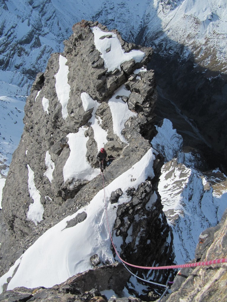 sur l'arête