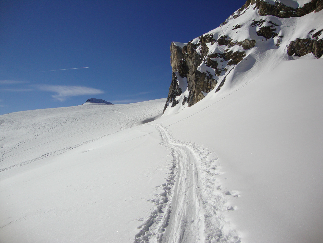 19.11.2012 Sommet des Diablerets. Vue direction sommet, du col de Dôme.