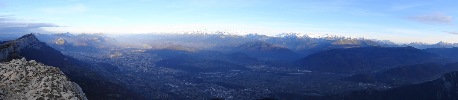 Depuis le sommet du Pic Saint Michel