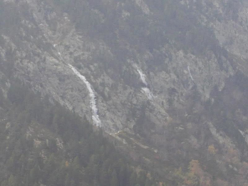 cascade(s) de la Coma Pedrosa en glace