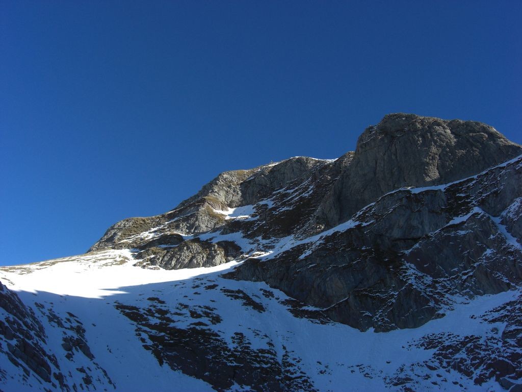 Sous le sommet