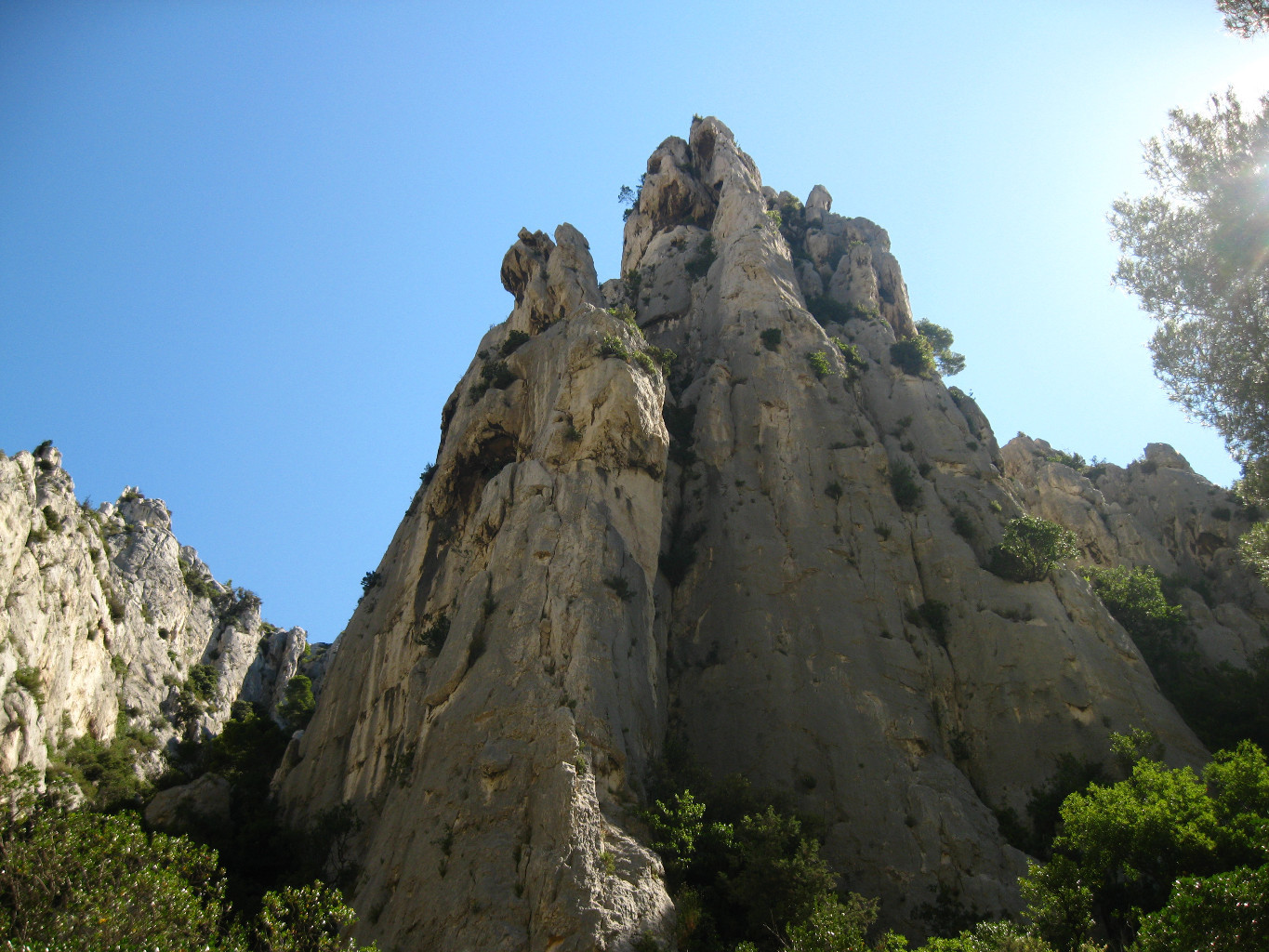 voie sur le pilier central