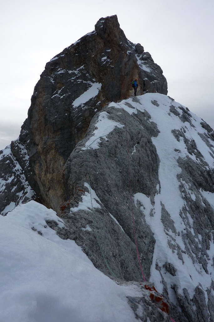 sur l'arete