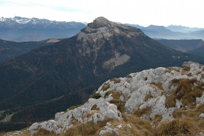 Chamechaude W, par omα