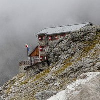 Le refuge Pradidali