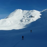Dent du Corbeau et Col de Charvan