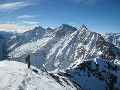 sur l'arête du Pic d'Estos sur l'arête du Pic d'Estos