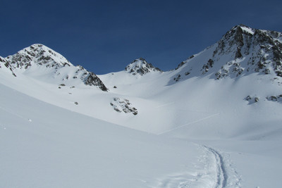 Col de la Lavoire versant SW Col de la Lavoire versant SW