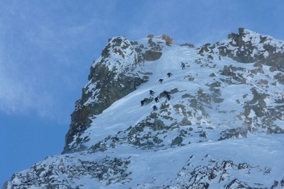 Foule sur le Grand Pic de la Lauzière