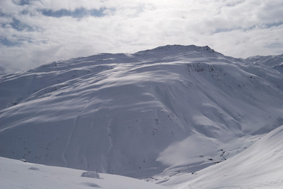 Il più ripido versante N dello Stotzingen Firsten 2752m presso il Tiefenbach 2106m