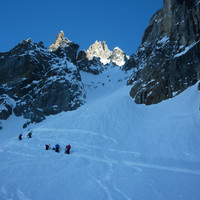 Vue partielle du couloir depuis sa base