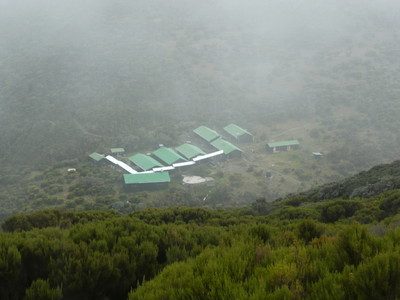 Mont Meru, Saddle hut. Mont Meru, Saddle hut.