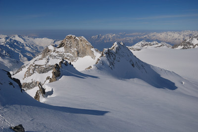 La Tripla 3402m e il Monte Fumo 3418m dal Dosson di Genova 3441m