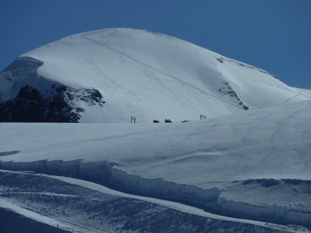 bella traccia al breithorn
