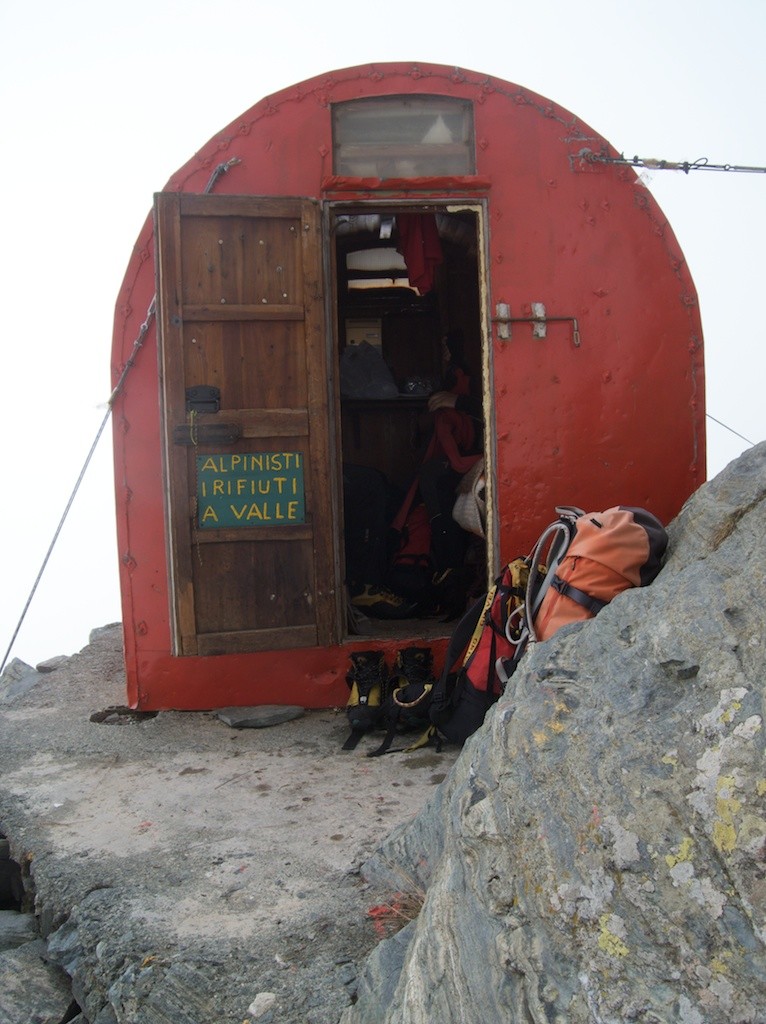 Bivacco Villata 2.680 mt