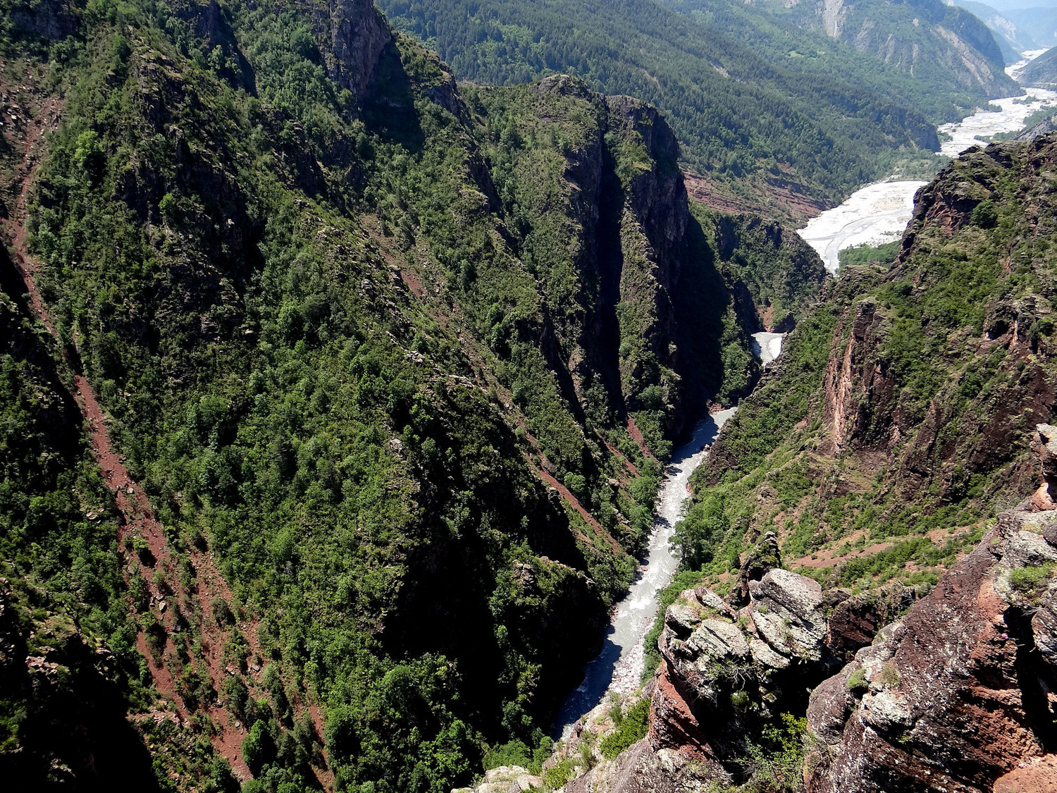 Gorges de Daluis - le Var depuis le point Sublime
