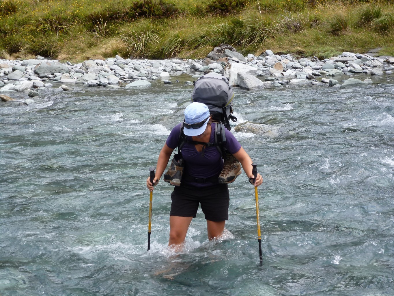 traversée à gué de la Matukituki river : c'est froid!