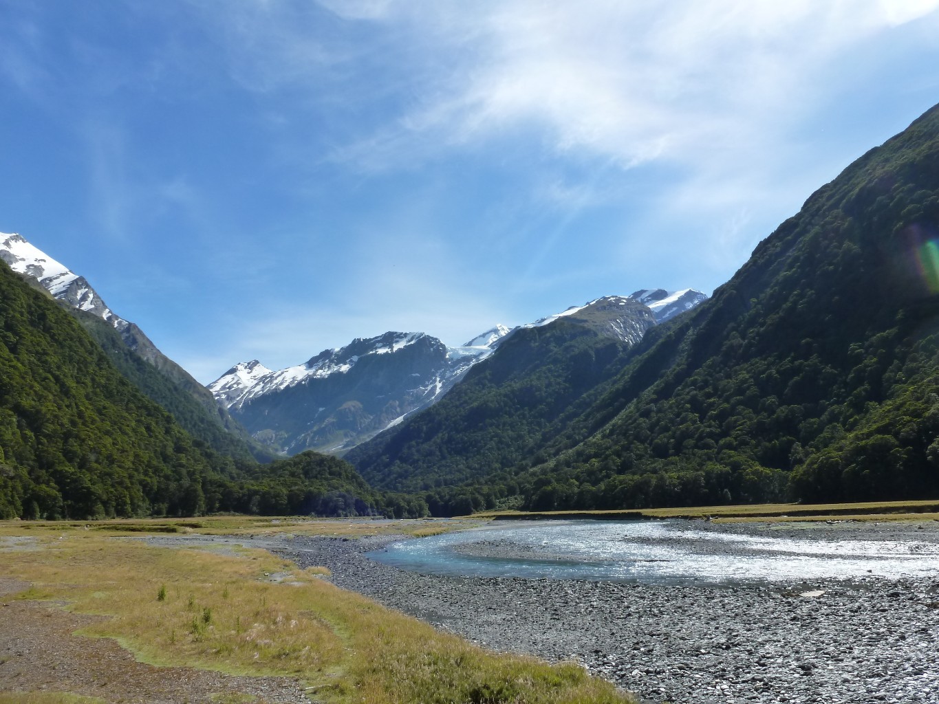 De retour dans la Matukituki valley : de nouveau 4h de plat devant nous!