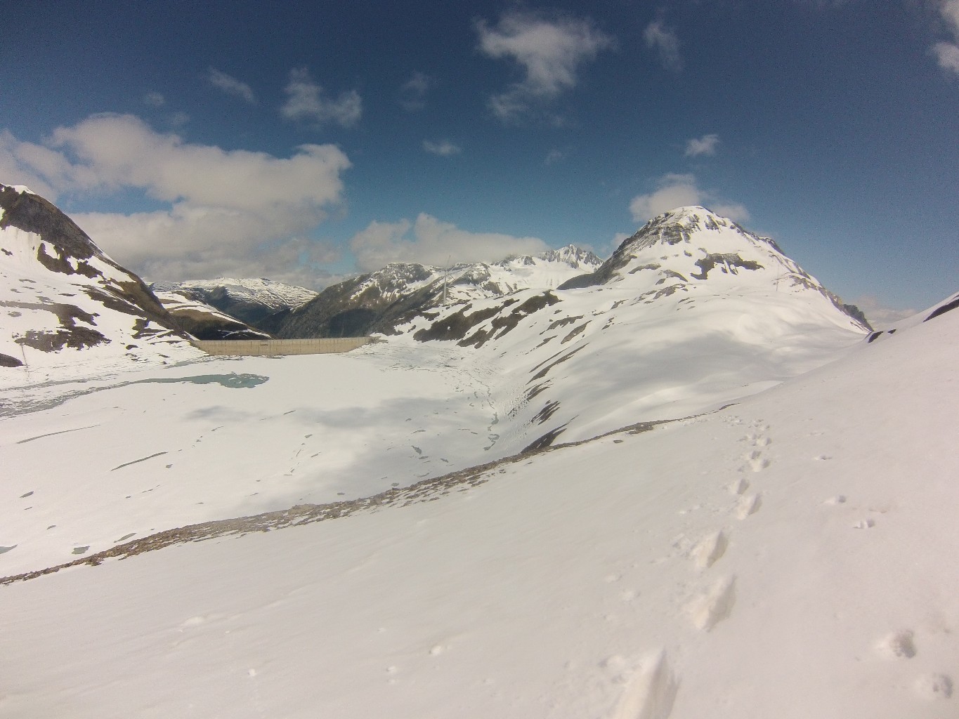 verso il lago di gries - quanto neve