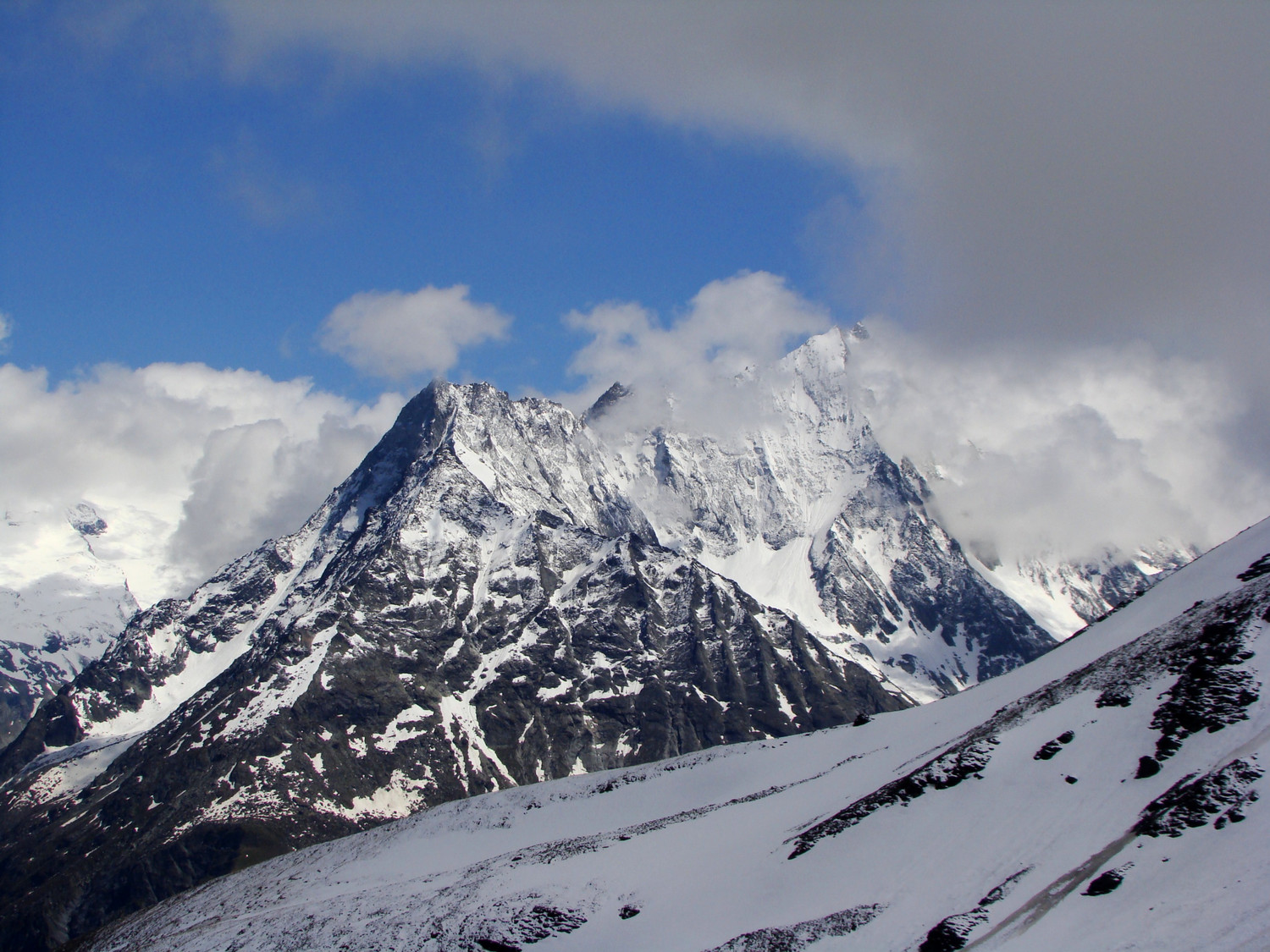 Dent de Veisivi