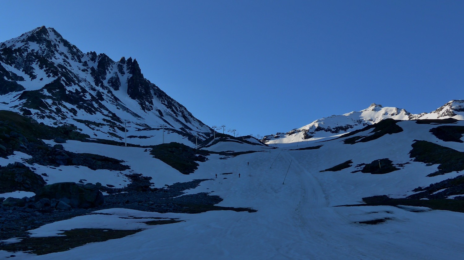 Gébroulaz/Au départ, en regardant vers le haut.